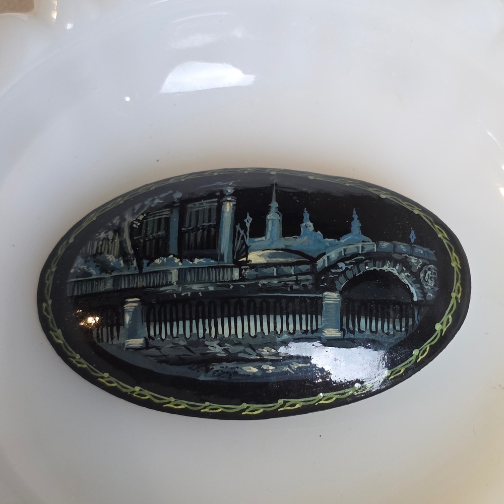 Vintage Russian Lacquer Brooch Hand Painted Night Cityscape Bridge Oval Pin